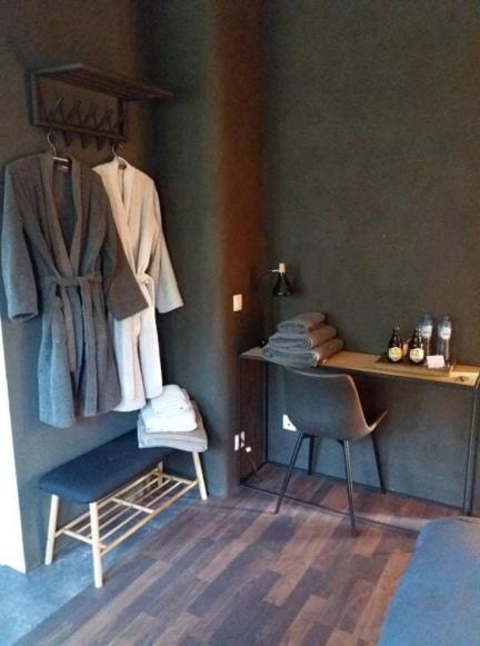 Chambres D'Hotes Les 3 Salamandres Yvoir エクステリア 写真